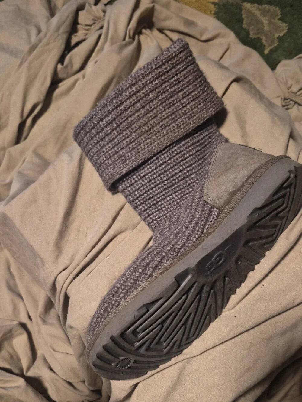 UGG knit slouch